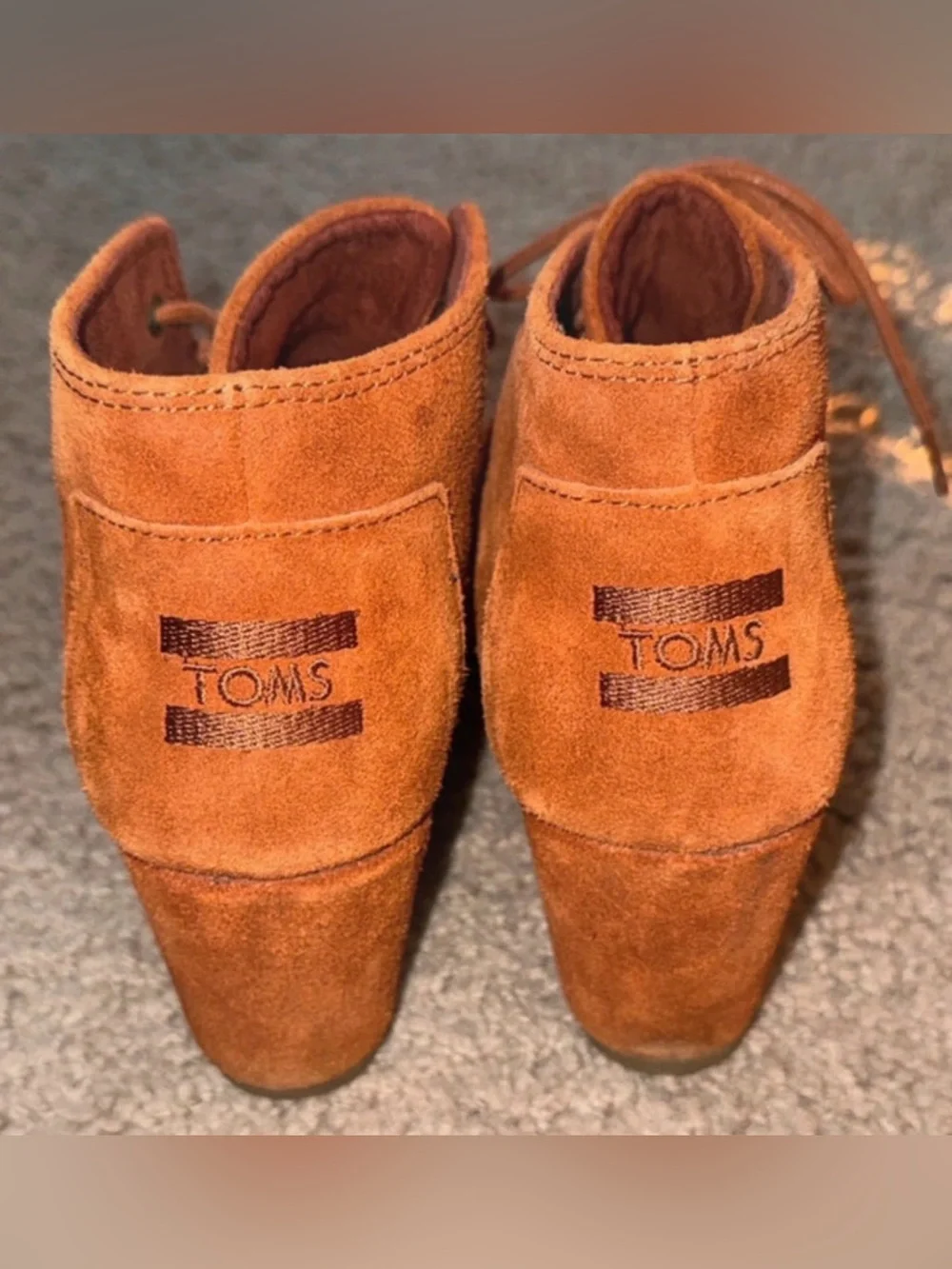Toms suede wedge